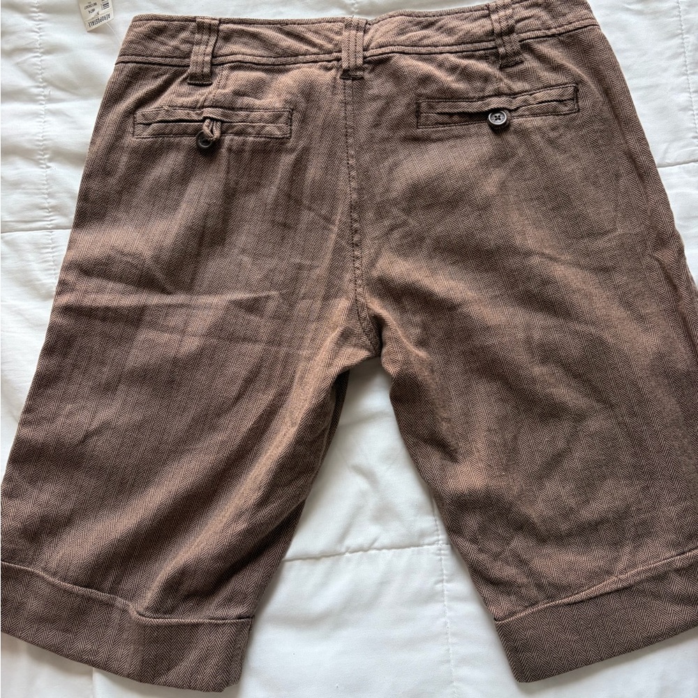 Aeropostale Women's Brown Cuffed Bermuda Shorts - Picture 3 of 3